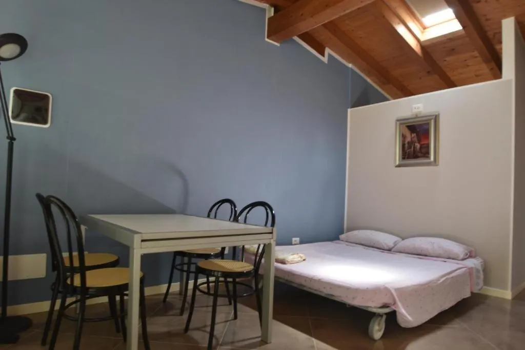 Akihouse By Mauro Apartment Lonato Italy